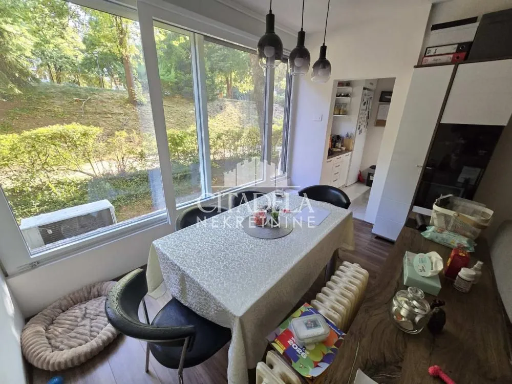 Sale, two bedroom apartment, 56m², Konjarnik, Voždovac Sve Podlokacije