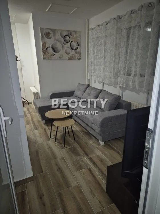 Rent, two bedroom apartment, 41m², Stari Merkator, Novi Beograd Sve Podlokacije
