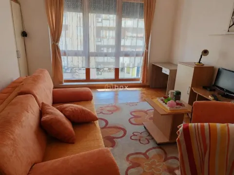 Rent, studio apartment, 26m², Medijana, Niš - image 1