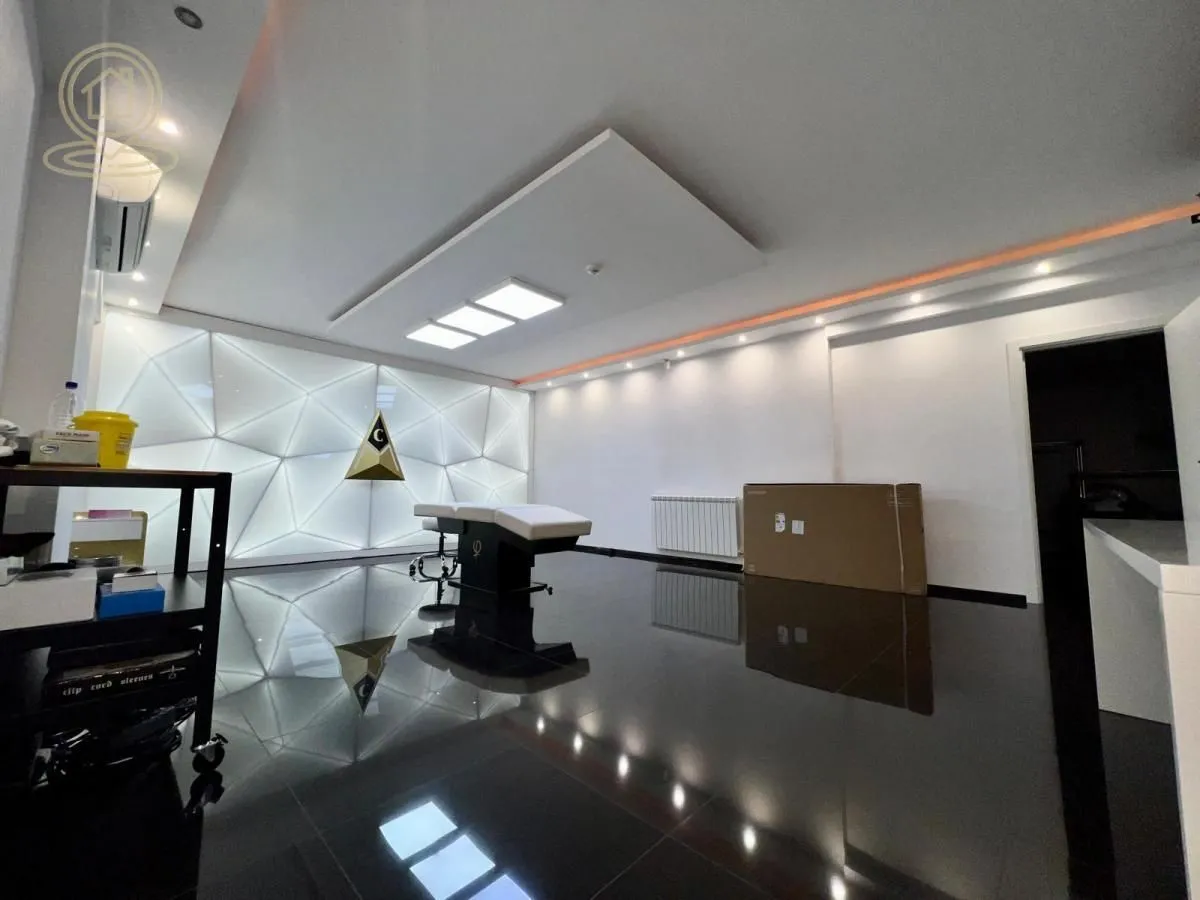 Sale, office space, 284m², Šumice, Beograd