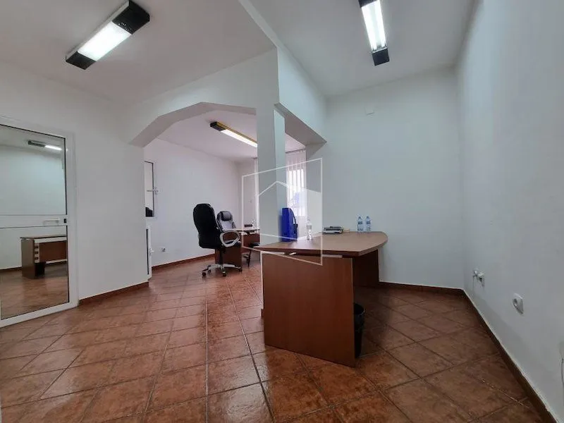 Rent, office space, 50m², Centar, Podgorica