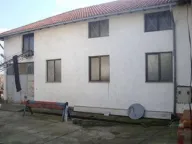 Izdavanje, poslovni prostor, 740m², Železnik, Beograd - image 1