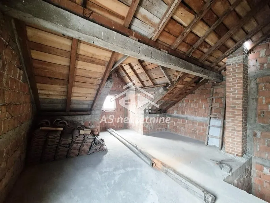 Sale, three bedroom apartment, 100m², Zemun Sve Podlokacije, Beograd