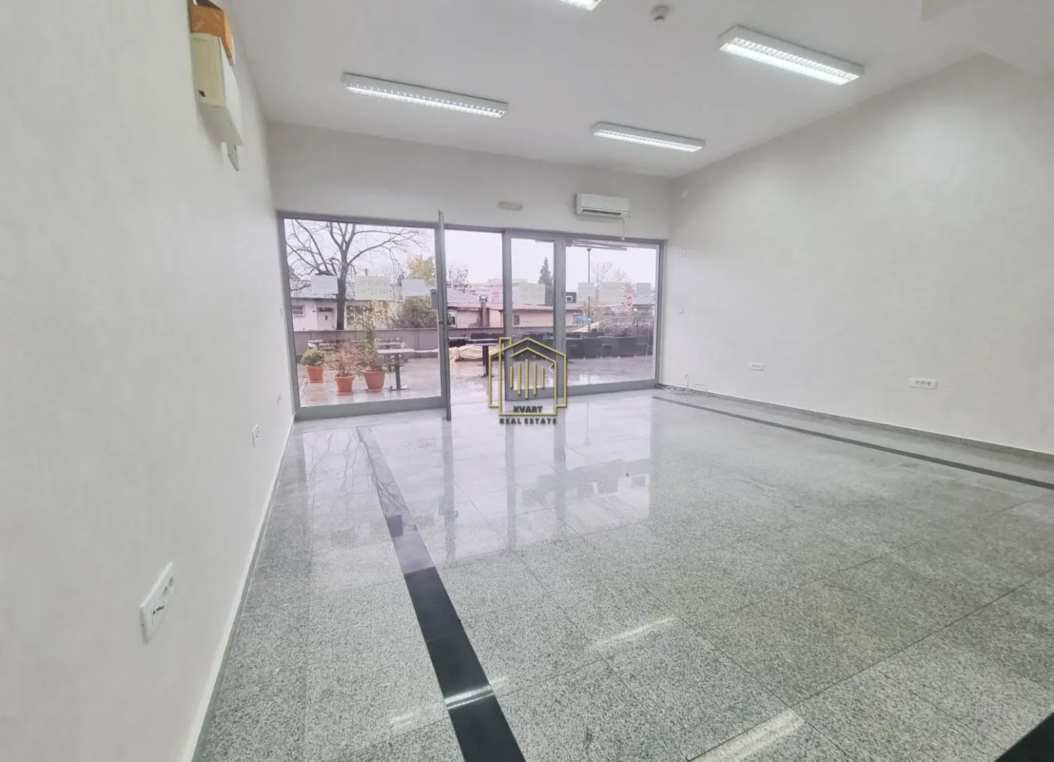 Sale, office space, 43m², Stari Aerodrom, Podgorica