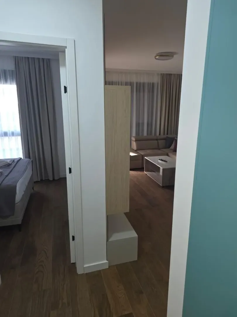 Prodaja, jednosoban stan, 45m², Centar, Bar