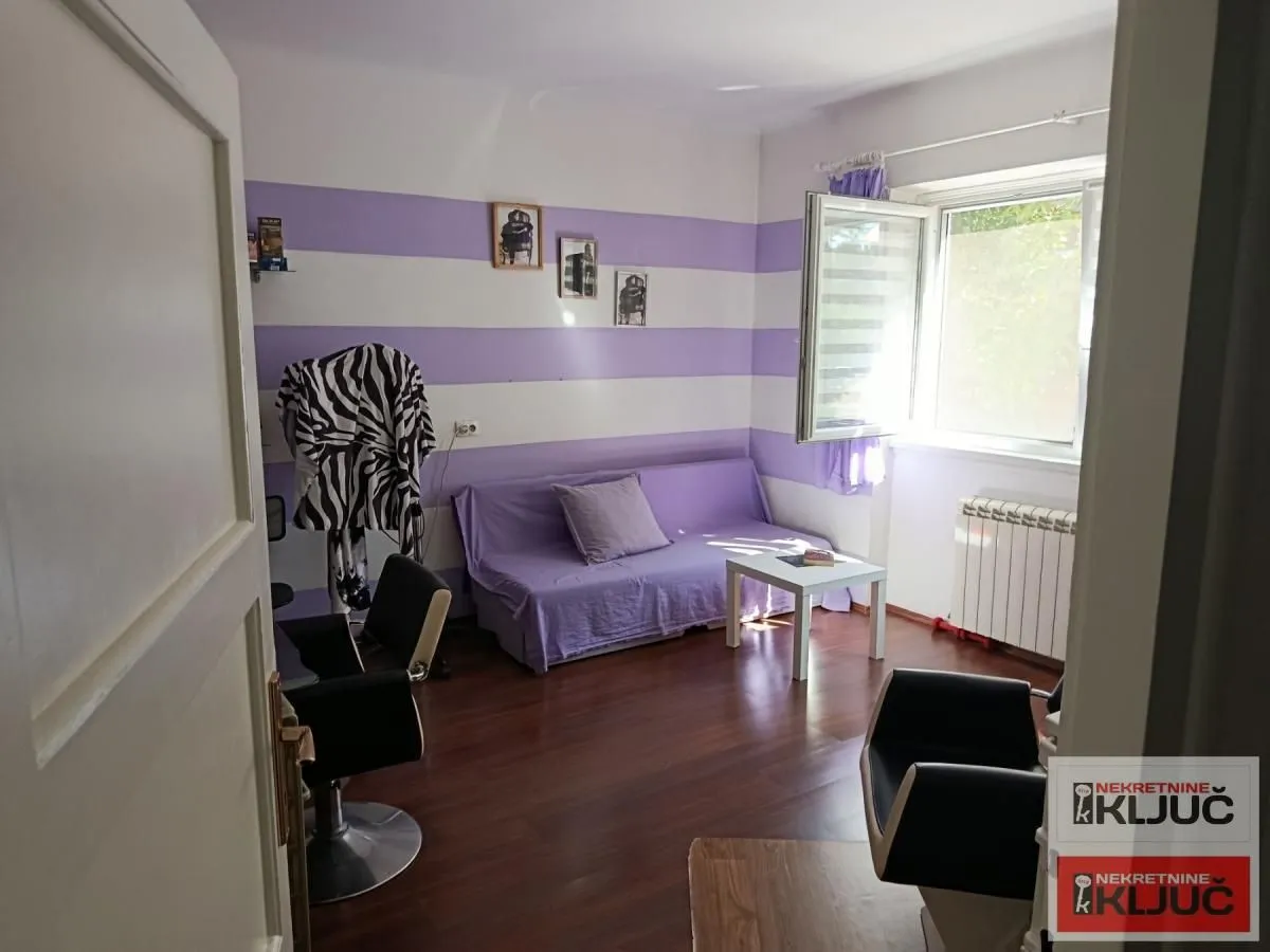 Prodaja, trosoban stan, 69m², Detelinara, Novi Sad Sve Podlokacije