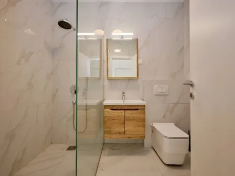 Sale, two bedroom apartment, 90m², Rafailovići, Budva - image 3