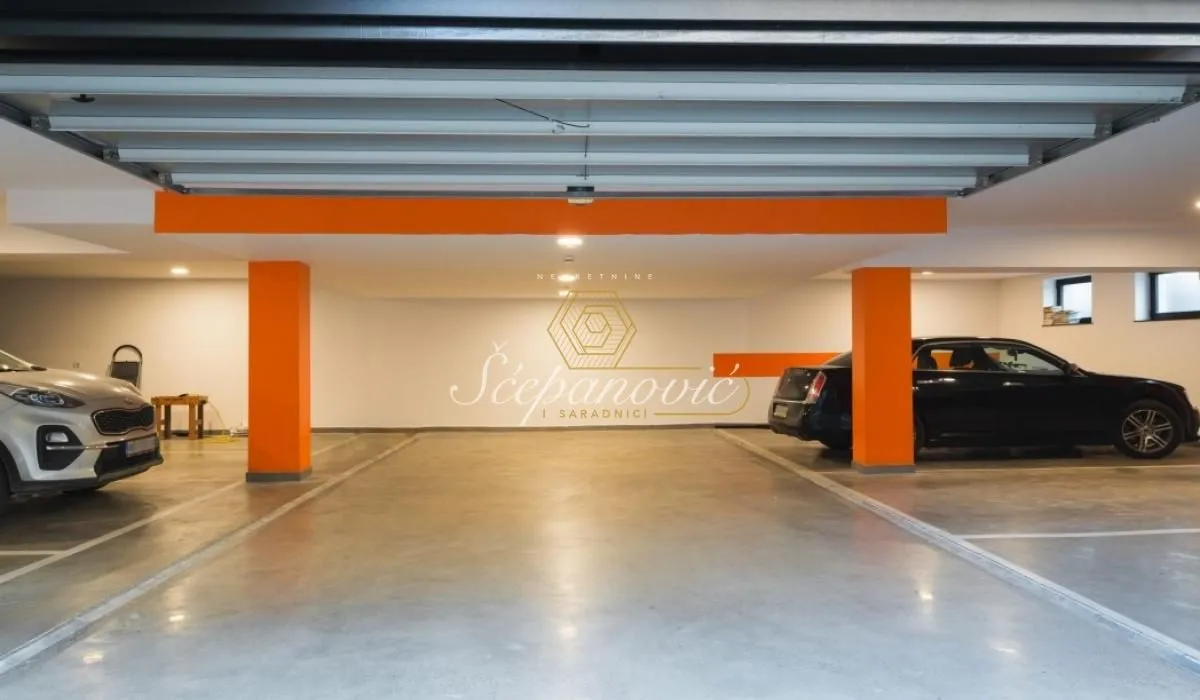 Prodaja, četvorosoban stan, 106m², Grbavica, Novi Sad Sve Podlokacije
