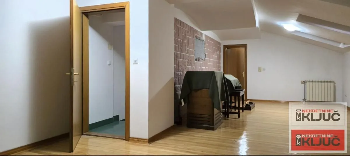 Rent, office space, 300m², Spens, Novi Sad Sve Podlokacije