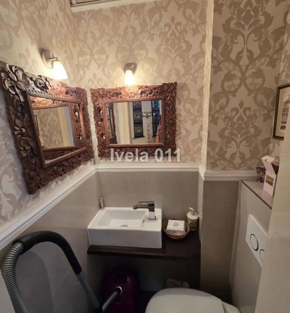 Sale, three bedroom apartment, 100m², Vračar Sve Podlokacije, Beograd