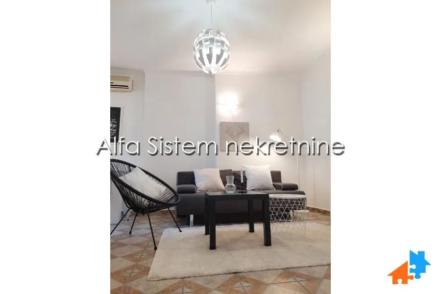 Rent, two bedroom apartment, 55m², Stari Grad, Beograd
