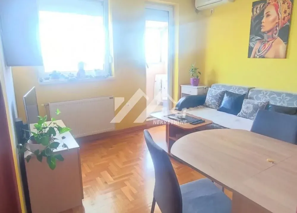 Izdavanje, jednosoban stan, 35m², Sajam, Novi Sad Sve Podlokacije