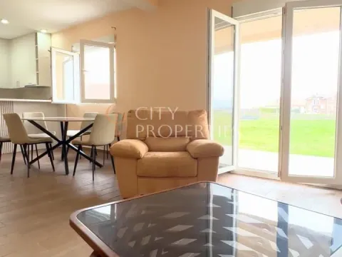 Izdavanje, kuća, 150m², Donji Kokoti, Podgorica - image 8