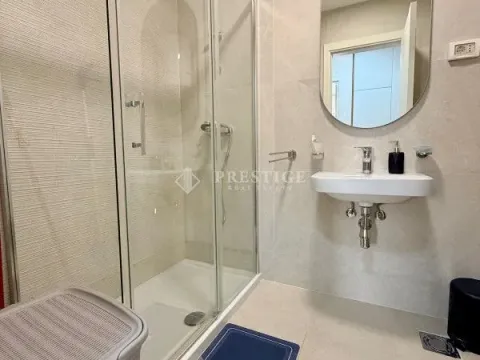 Rent, one bedroom apartment, 42m², Pobrežje, Podgorica - image 10