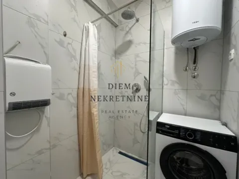 Rent, one bedroom apartment, 43m², Stari Aerodrom, Podgorica - image 2
