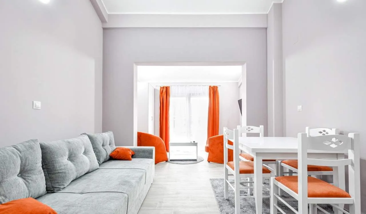 Prodaja, ugostiteljski objekat, 1256m², Podkošljun, Budva