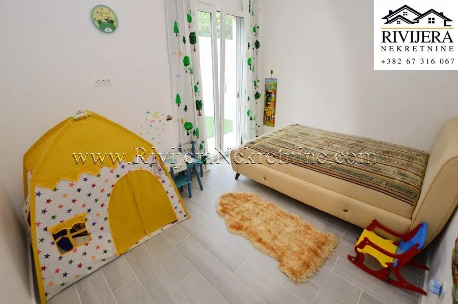 Prodaja, kuća, 254m², Baošići, Herceg Novi