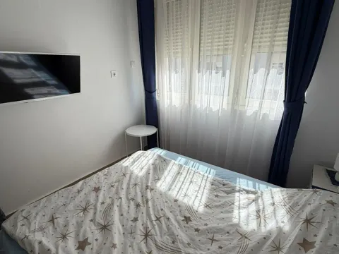 Rent, one bedroom apartment, 47m², Velji Vinogradi, Budva - image 10