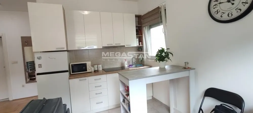Prodaja, jednosoban stan, 40m², Karaburma, Palilula Sve Podlokacije