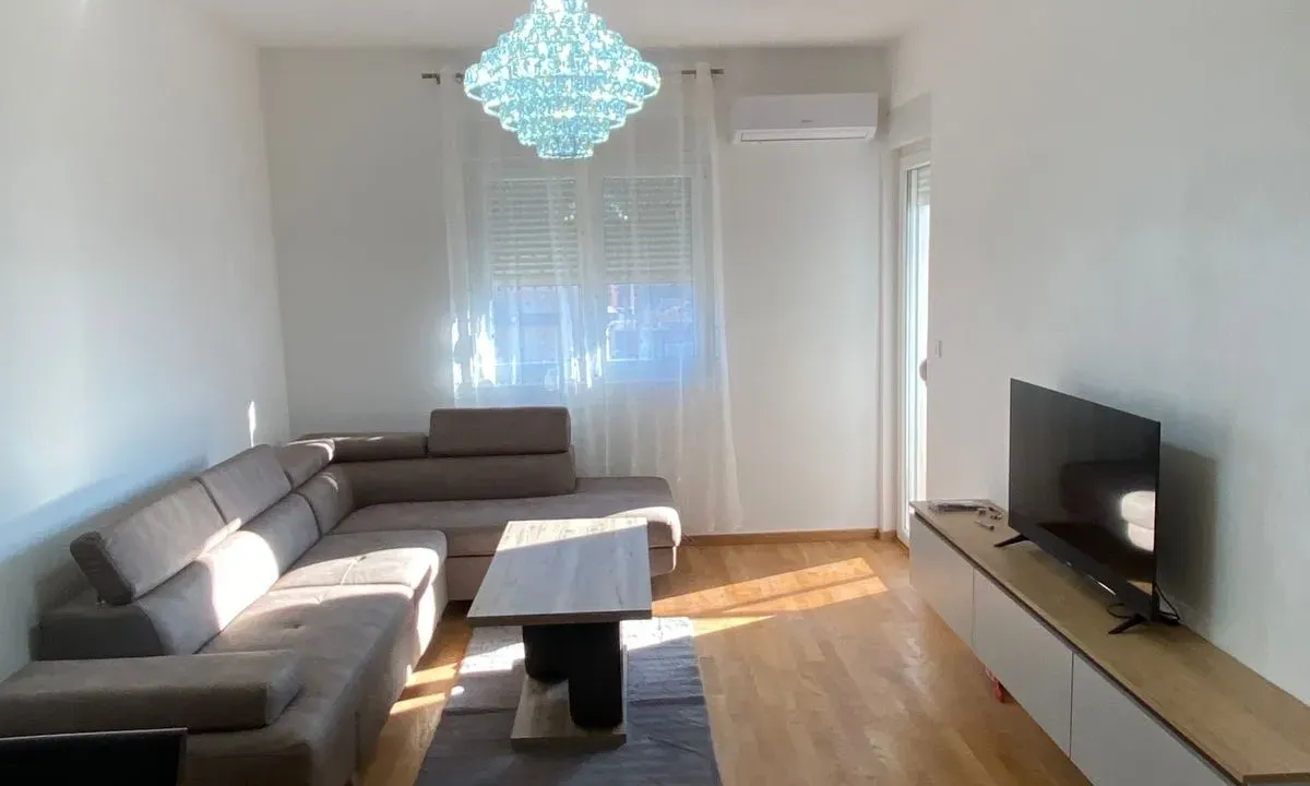 Izdavanje, jednosoban stan, 48m², Zabjelo, Podgorica