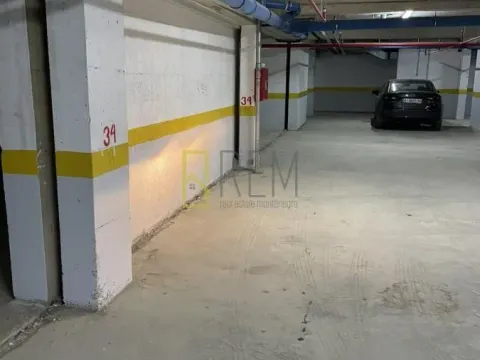 Sale, parking/garage, 16m², Bečići, Budva - image 3