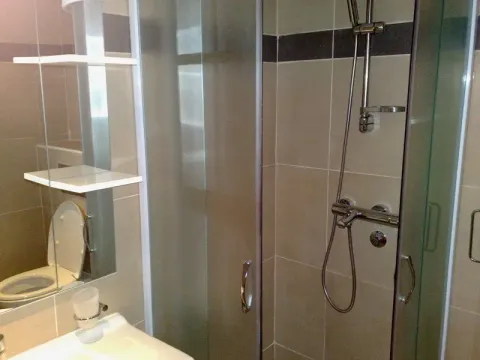 Prodaja, stan, 77m², Pržno, Budva - image 8