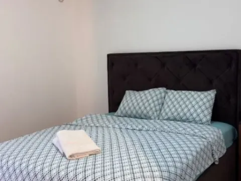 Izdavanje, jednosoban stan, 28m², Stari Aerodrom, Podgorica - image 2