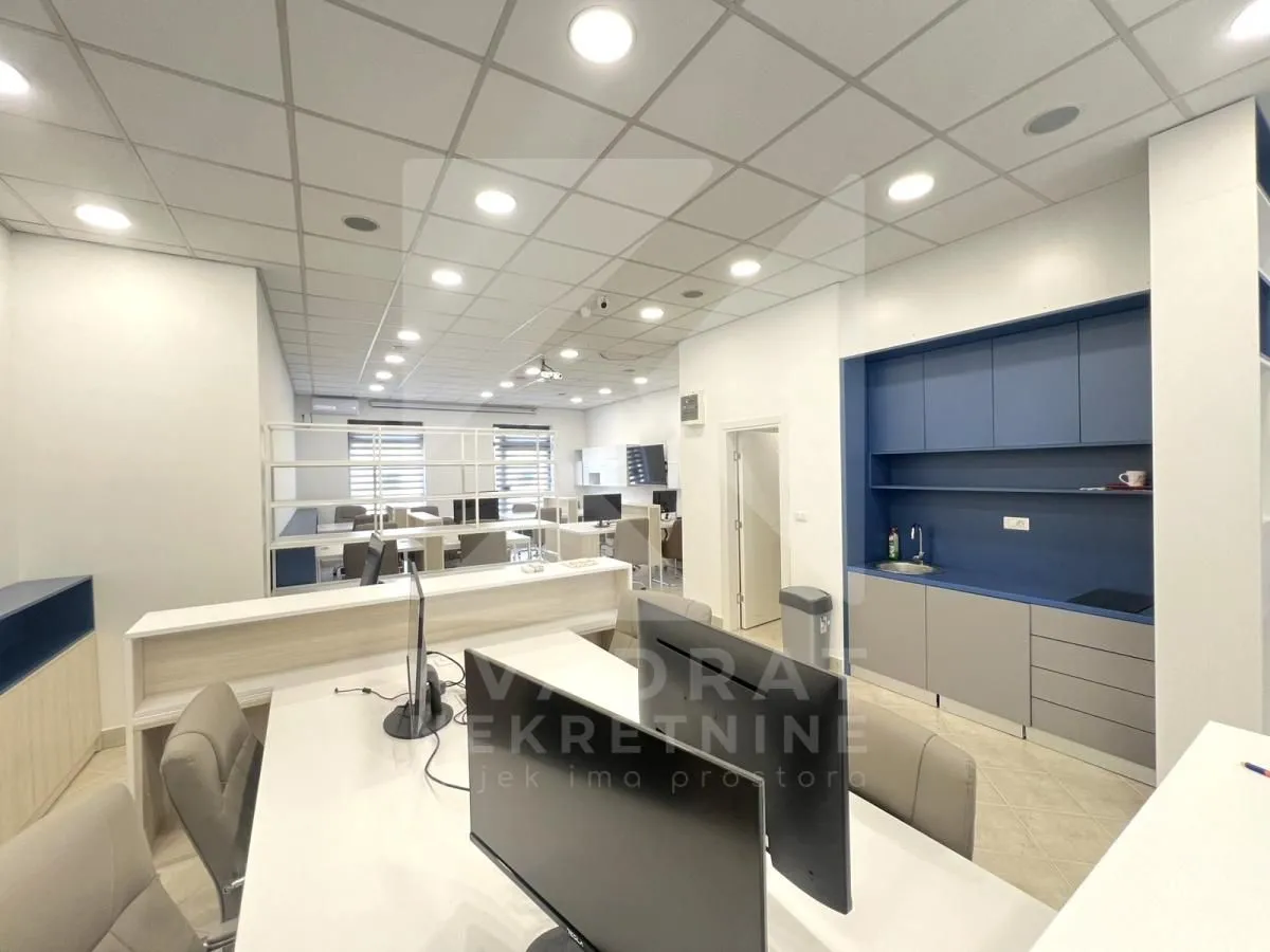 Rent, office space, 98m², Stari Aerodrom, Podgorica