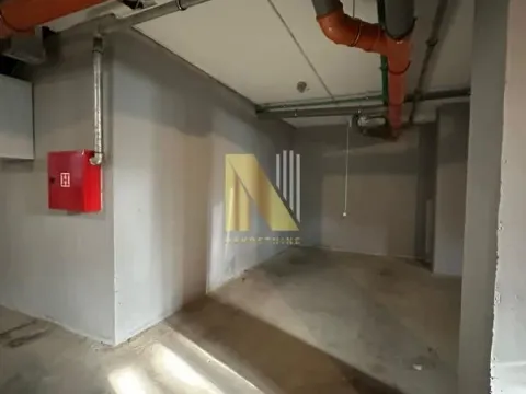 Parking garaža in Salajka