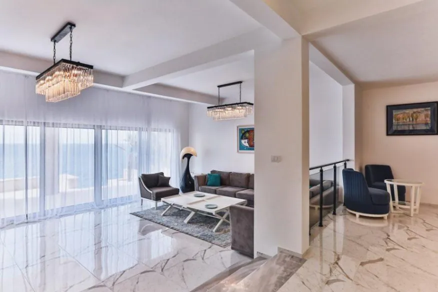 Sale, house, 342m², Utjeha, Bar