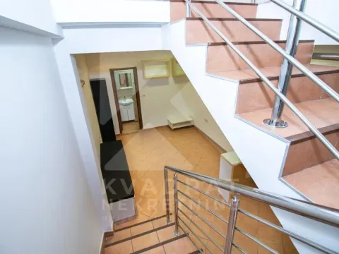 Rent, office space, 46m², Centar, Podgorica - image 6