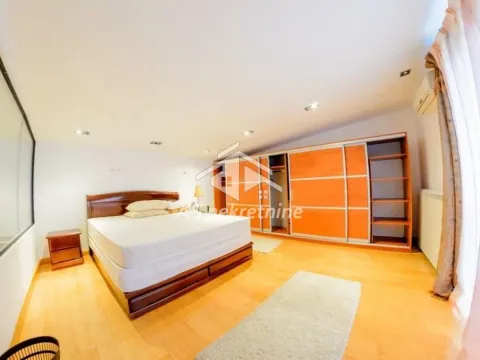 Izdavanje, trosoban stan, 100m², Savski Venac, Beograd - image 9