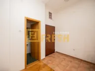 Izdavanje, trosoban stan, 140m², Gorica C, Podgorica - image 18