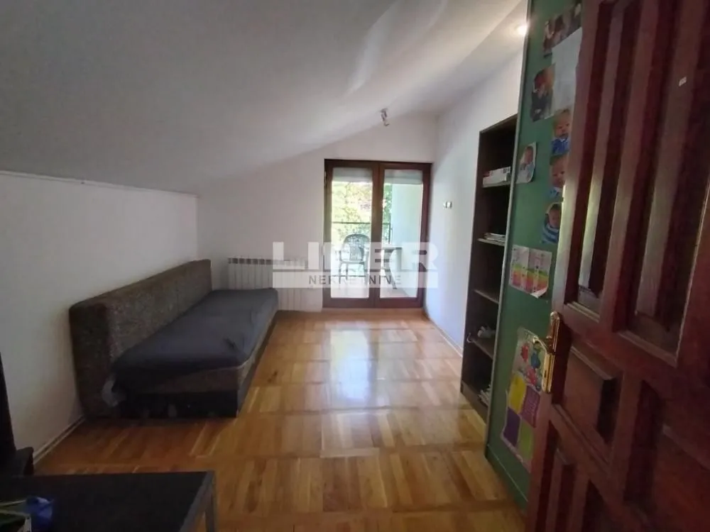 Sale, house, 84m², Uciteljsko Naselje, Zvezdara Sve Podlokacije