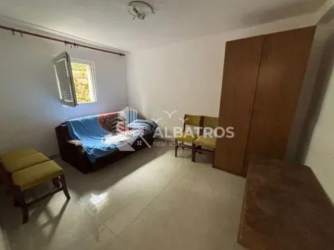 Rent, three bedroom apartment, 90m², Sutomore, Bar - image 1