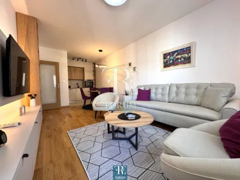 Izdavanje, jednosoban stan, 50m², City Kvart, Podgorica - image 3