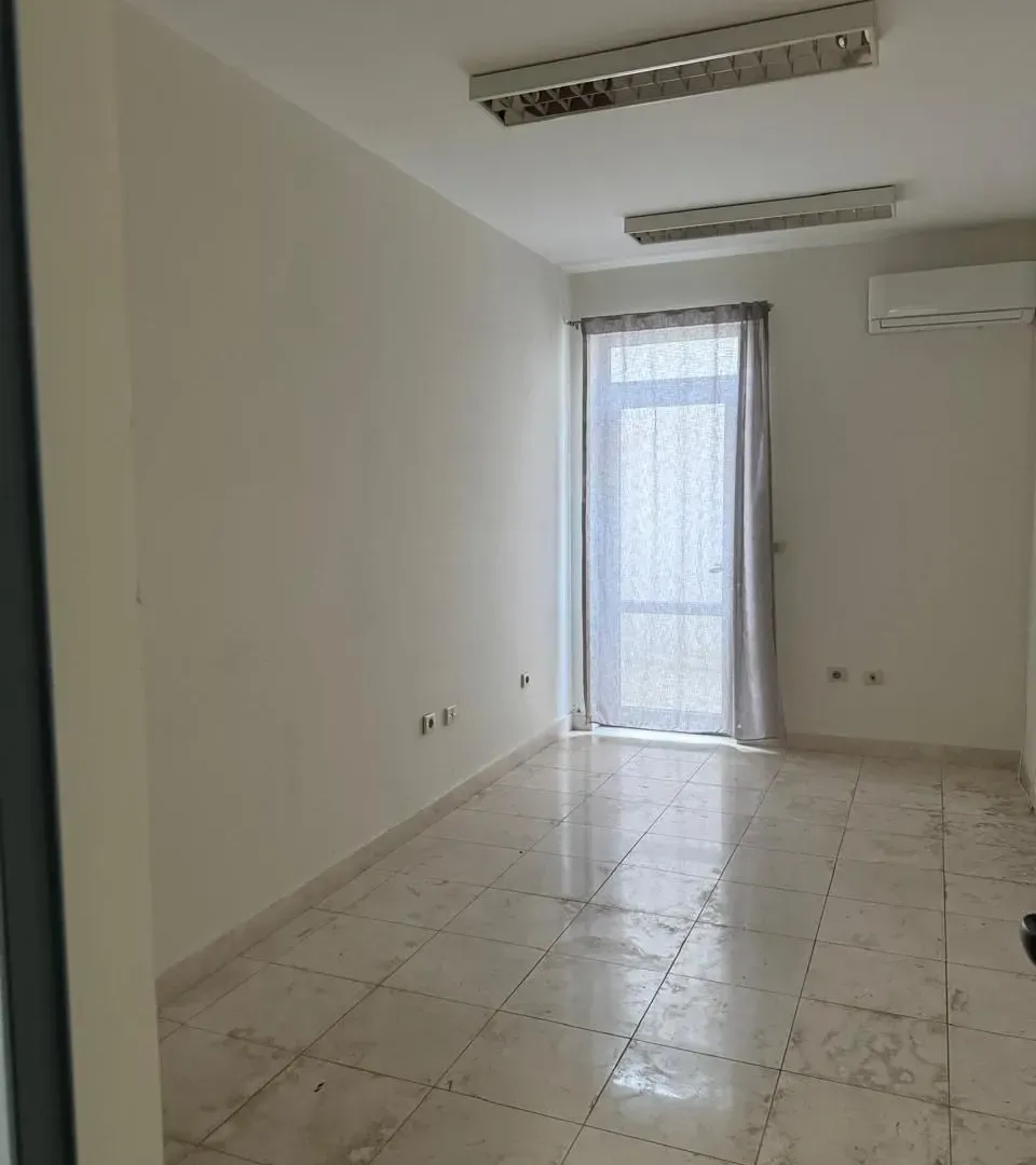 Rent, office space, 190m², Centar, Budva