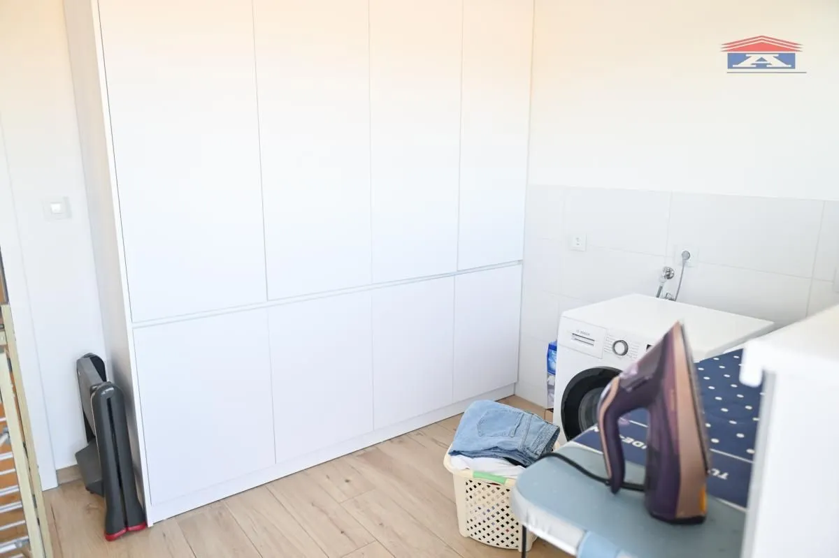 Sale, house, 360m², Petrovaradin, Novi Sad