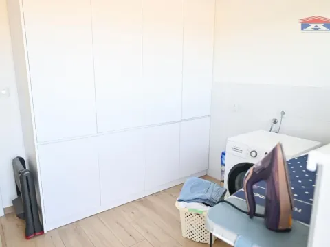 Prodaja, kuća, 360m², Petrovaradin, Novi Sad - image 35