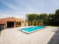 Rent, house, 330m², Zeta, Podgorica - image 19