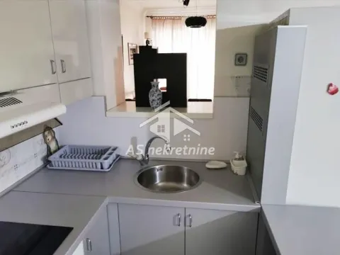 Rent, two bedroom apartment, 67m², Stari Grad, Beograd - image 10