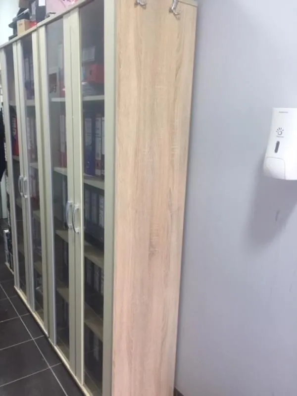 Rent, office space, 700m², Zemun Ugrinovci, Zemun Sve Podlokacije