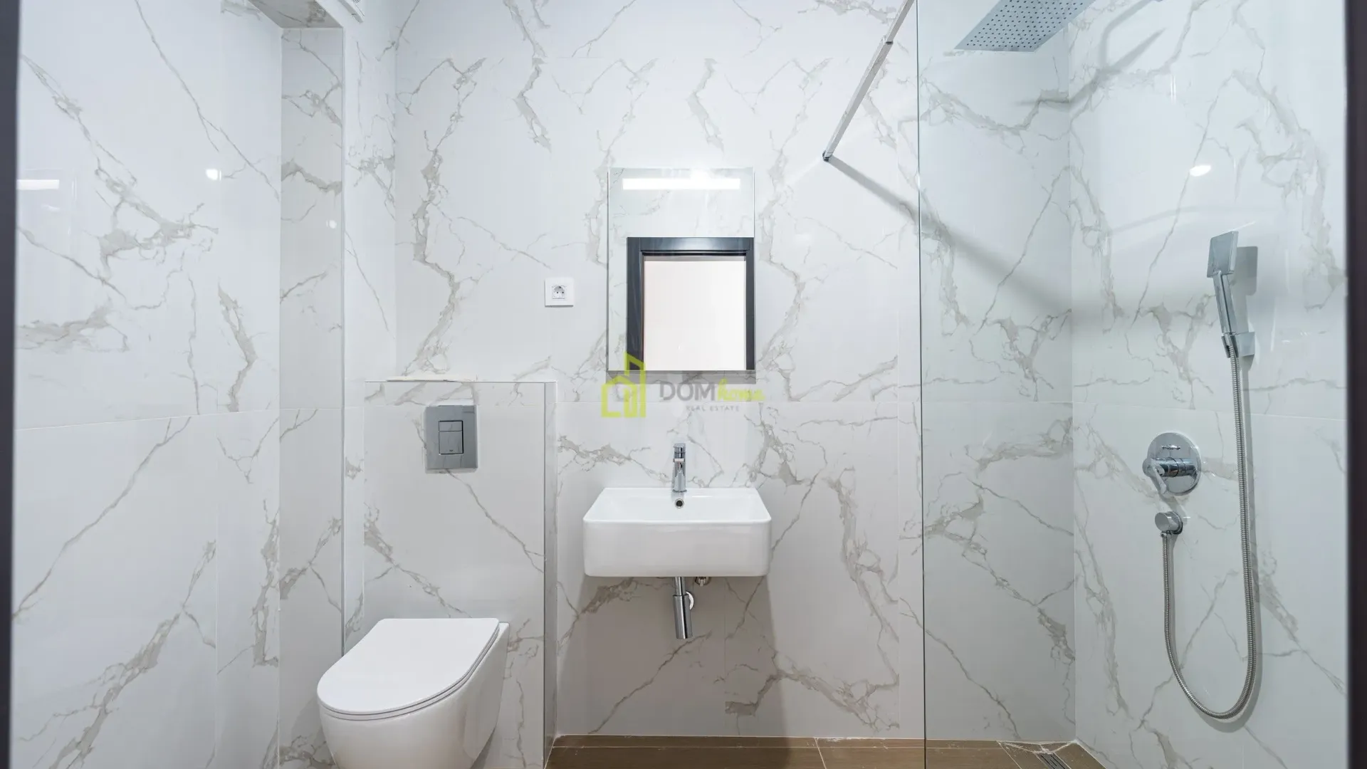 Prodaja, dvosoban stan, 71m², Gorica C, Podgorica