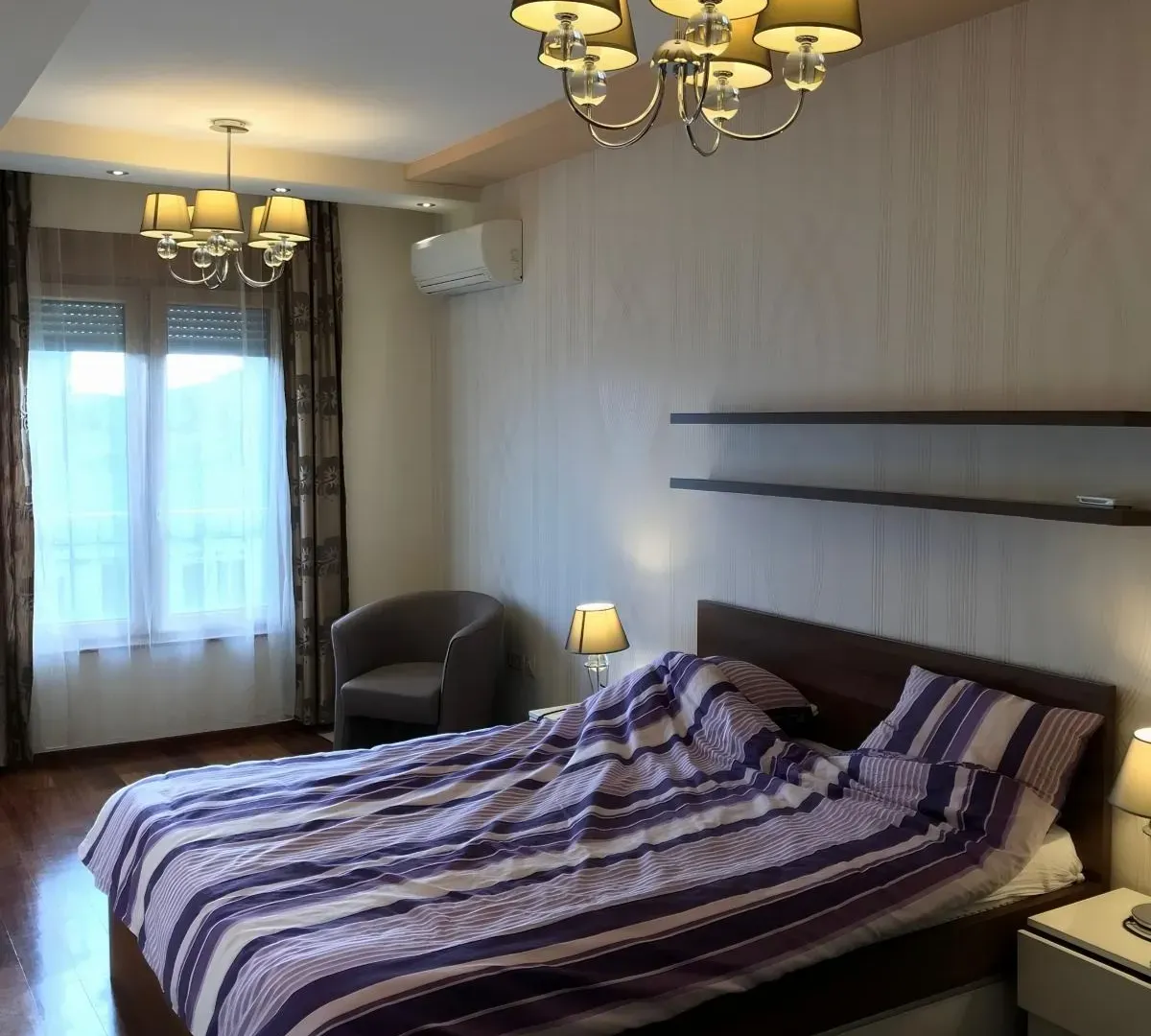 Prodaja, dvosoban stan, 79m², Centar, Podgorica