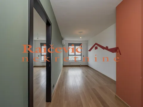 Prodaja, trosoban stan, 84m², Voždovac Sve Podlokacije, Beograd - image 10