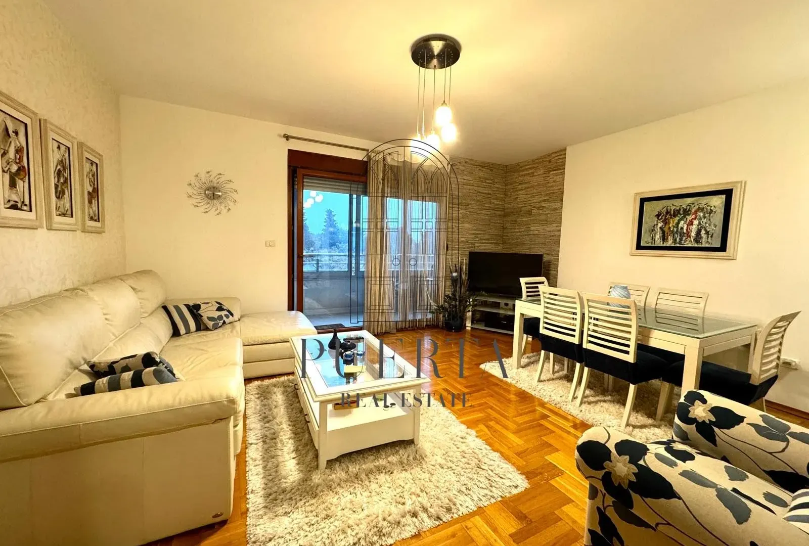 Izdavanje, dvosoban stan, 69m², Pobrežje, Podgorica