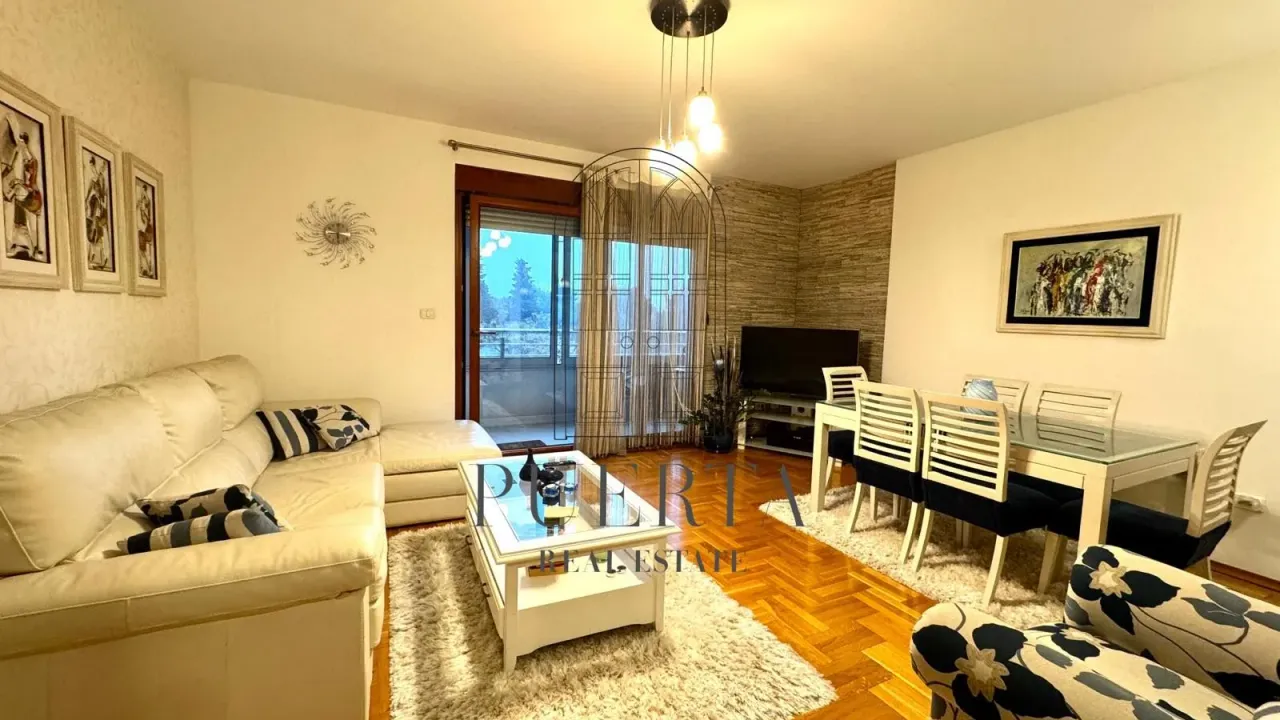 Izdavanje, dvosoban stan, 69m², Pobrežje, Podgorica