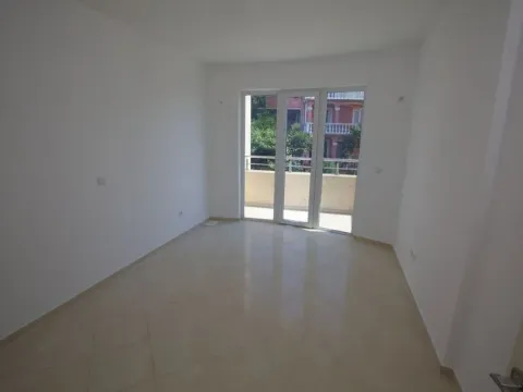 Sale, house, 404m², Utjeha, Bar - image 6