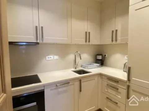 Prodaja, jednosoban stan, 83m², Centar, Tivat - image 5