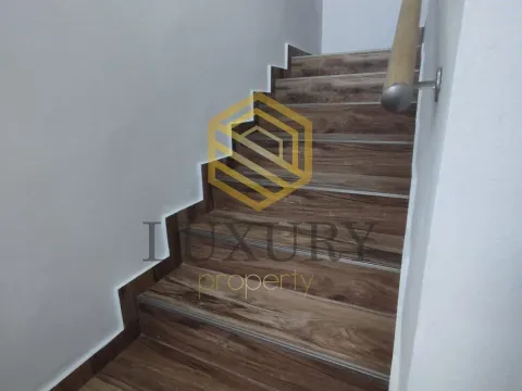 Rent, house, 200m², Zagorič, Podgorica - image 9
